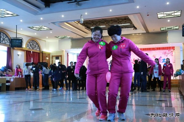 佳木斯供电公司开展“共享电力巾帼秀 ”女职工趣味活动