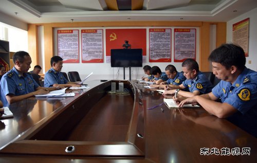 云南省西双版纳路政安排群众安全感满意度宣传工作