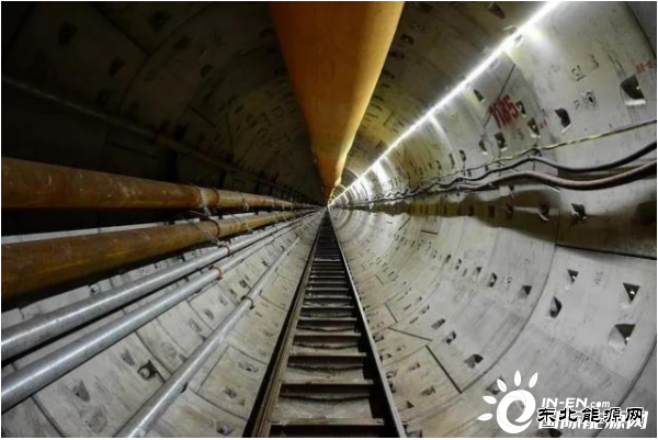 中俄东线天然气管道辽河隧道胜利贯通