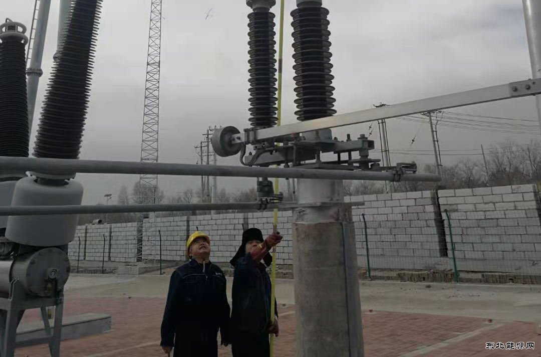 变电工区：做电网安全的脊梁，运维人不惧风月黄沙