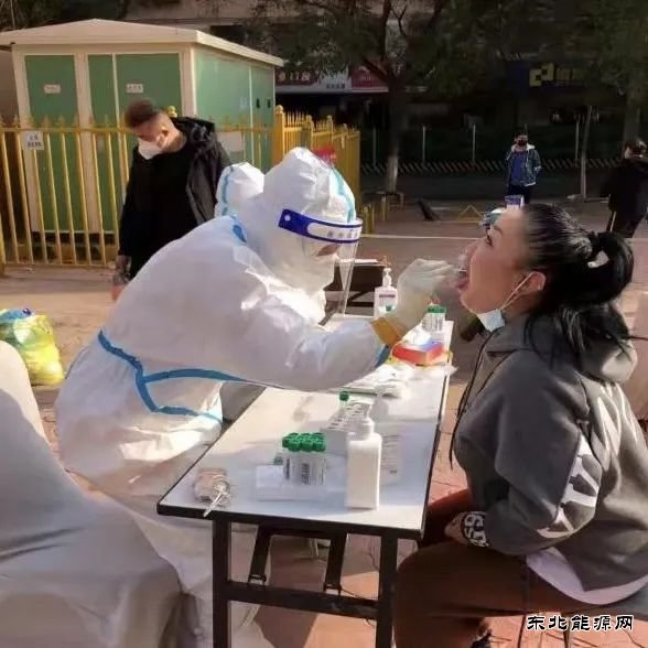 战“疫”中最美的白衣天使