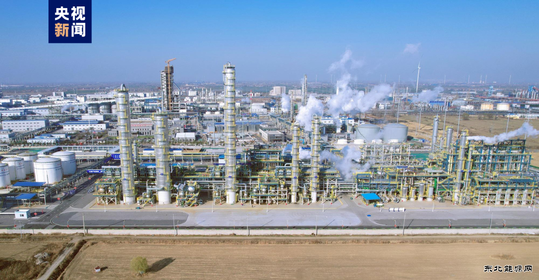 全球规模最大乙醇生产装置启动试生产