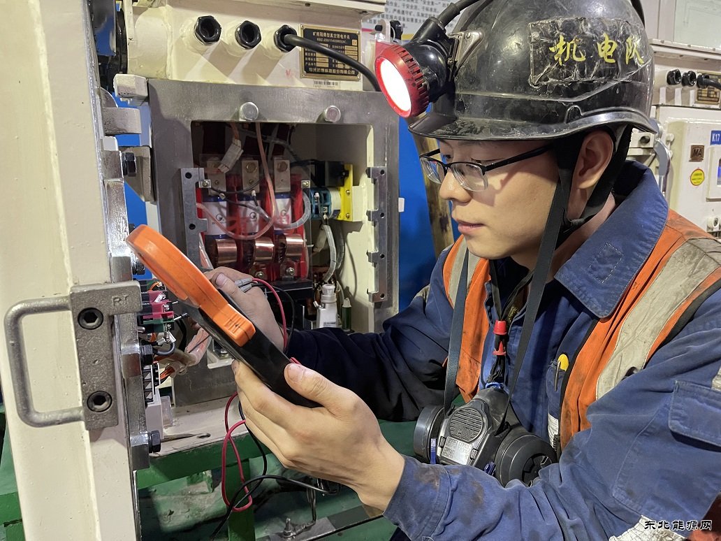 中能袁大滩矿业机电队:多举措打赢年终“收官战”