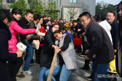 江西建工集团举行拔河比赛