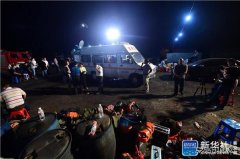 本溪煤矿盗采发生火灾 13人被困