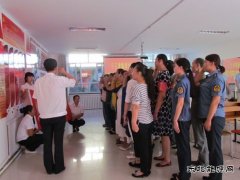 布尔津路政海事局联合津河社区开展红五星党员志愿服务活动