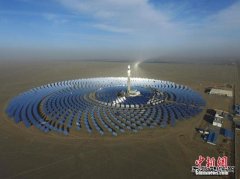 亚洲首座全天候熔盐塔式光热电站敦煌并网发电