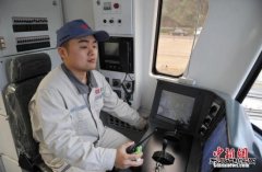 中国将拓展完美体育国际合作 推进五大油气合作区开发