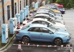 生产牌照收紧 补贴退坡 新完美体育汽车：变局中凸现新机遇