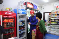 马家祠那欢快的歌声……