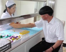 龙煤向阳矿为优秀党员健康体检