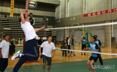 兴凯湖电业局：第六届“和谐杯”暨2017年职工气排球比赛圆满结束