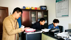 兴凯湖电业局：省电力公司客服部到青山供电对行业服务明星进行测