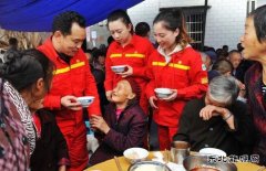 “红闺女”认亲坝坝宴