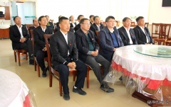 兴凯湖电业局：组织收看新一届中共中央政治局常委与中外记者见面