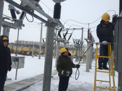 兴凯湖电业局：消除辽源变电所开关漏气故障隐患