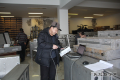 黑龙江兴凯湖电业局：迎春供电水田电表安装工作如火如荼