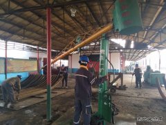 中煤新集楚源公司：“液压U型棚起吊机”项目验收促发展