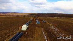 不惧倒春寒 管道建设忙