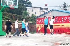 江西：兴泉铁路兴宁4标项目部举办庆“五一”趣味活动