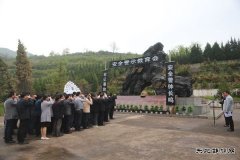 警钟长鸣筑防线 奏响安全最强音