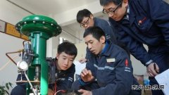 抚顺石化工建公司敲响上课铃