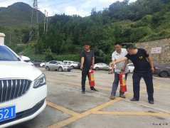 贵州盘江公司月亮田矿开展停车场消防应急演练