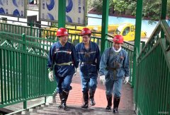 盘江精煤股份公司：三季度质量标准化检查工作在月亮田矿拉开序幕