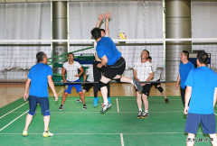 兴凯湖电业局：第七届“和谐杯”暨2018年职工气排球比赛圆满结束