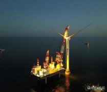 国内首台低温型、大直径直驱海上风电机组在大连庄河项目顺利吊装
