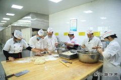 潞安集团焦化公司：“三注重”打造民生改善“升级版”