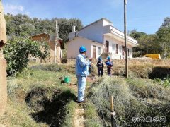 会泽供电局迤车供电所爱心点亮贫困户