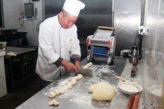 职工以食为天，中铁二十一局兴泉铁路兴宁4标这么干！