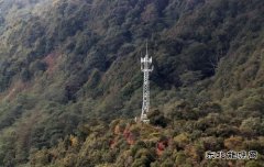 无量深山有信号（摄影作品）