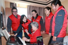 庆“三八”：兴凯湖公司到老年服务中心开展慰问活动