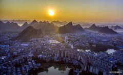 晨光微微(摄影作品)