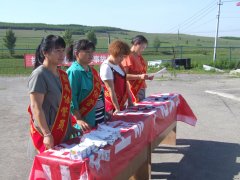 龙煤向阳矿开展安全咨询活动