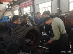 高山煤矿：对新分配机电专业大学生进行集中培训