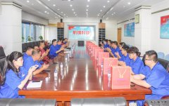 航锦科技召开2019年新入职大学生座谈会