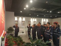 南露天煤矿:开展“忆峥嵘岁月、向建设者致敬” 主题党日活动