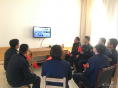 恰库尔图超限检测站收看了庆祝大会、阅兵仪式和群众游行