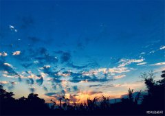 故乡的云（摄影作品）