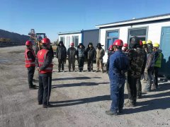 内蒙古南露天煤矿剥离运行部开展2#输岩系统移设工作