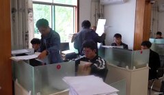 月亮田矿开展“携手并进 为我矿山”青年志愿者服务活动