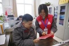 潞安焦化：“移动课堂”精彩多 “红马甲”送全会精神进车间