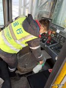 南露天煤矿穿爆部细织疫情“防护网”部门安全有保障