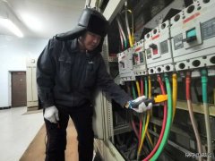  “疫”不容辞做抗疫保电战役“逆行者”