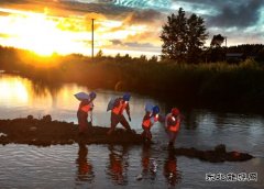 暴风雨中显本色 16支党员抢修队严阵以待战“美莎克”