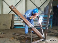 牡二电厂：“党建+秋检”，织密“双节”安全网