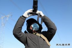 吴长富：37年徒步万里,初心不改守光明